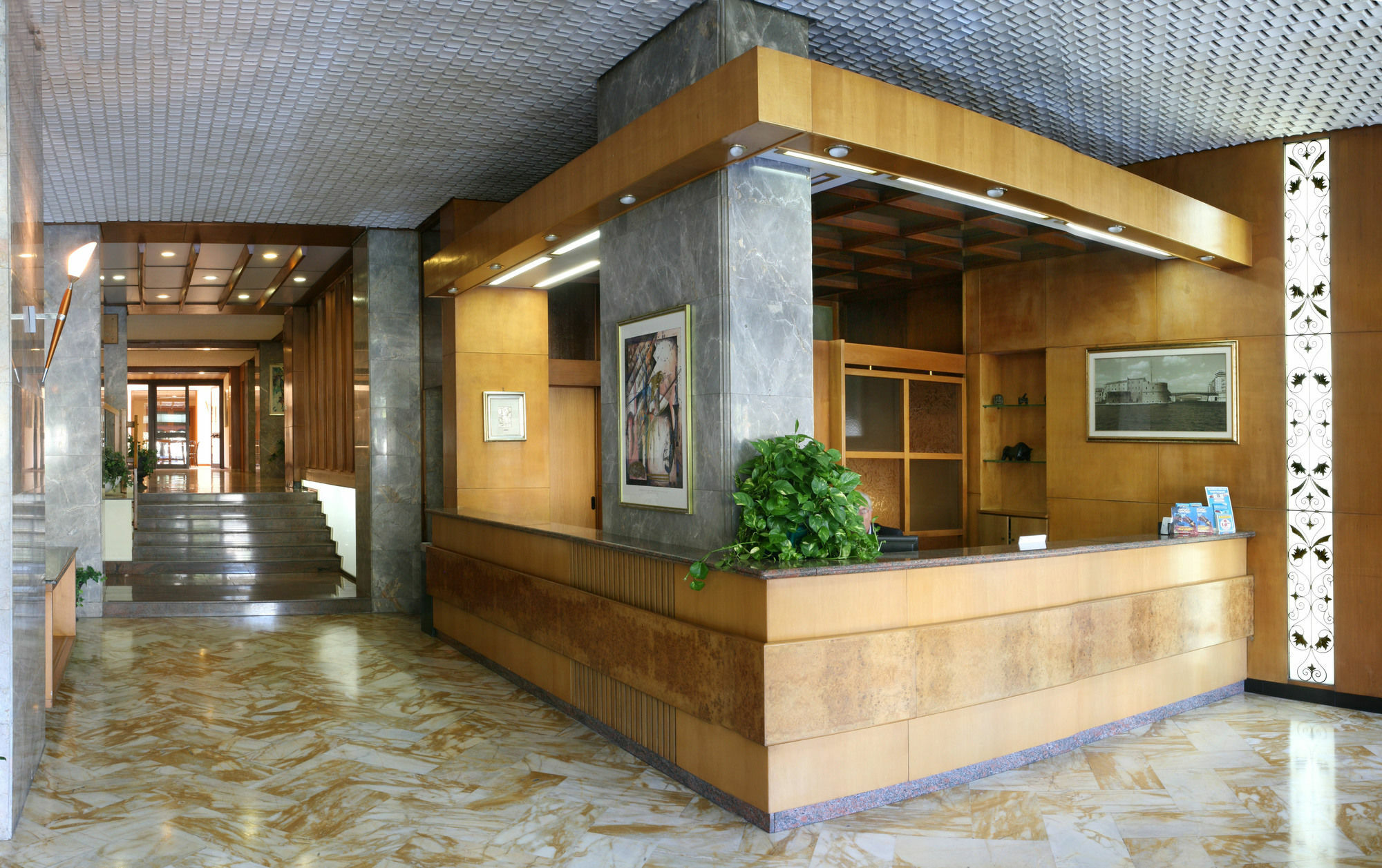 Hotel Plaza Taranto Esterno foto